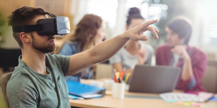 Descubra como um uso equilibrado pode beneficiar o aprendizado.