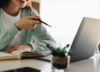 A Importância da Informática na Prática do Psicólogo Escolar: Competências Tecnológicas para uma Ação Eficaz
