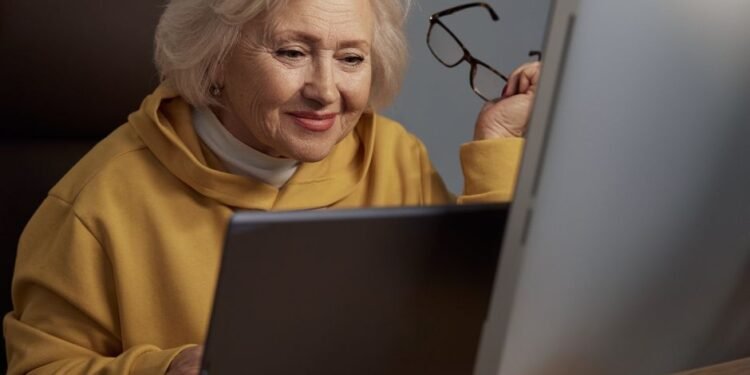 Aprendendo e Se Atualizando na Informática Após os 50 Anos